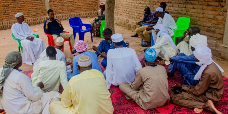 Logone Occidental : Tournée de terrain des autorités administratives à Moundou pour sensibiliser au recensement et soutenir l&rsquo;éducation
