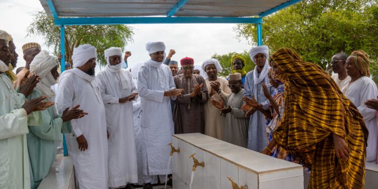 Tchad : Mahamat Saleh Abdeldjelil inaugure un château d&rsquo;eau moderne à Rakhana