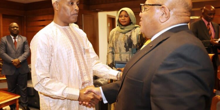 Tchad : Le ministre des Affaires étrangères reçoit le Chef de l&rsquo;UNOCA