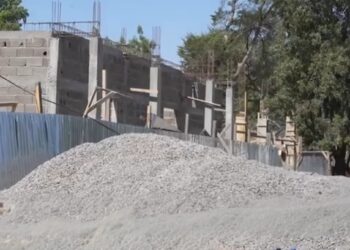 N&rsquo;Djaména : Interdiction de dépôt de matériaux de construction sur la voie publique dans le 1ᵉʳ Arrondissement