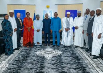 🇹🇩 #Tchad : Rencontre entre le Premier Ministre et les Fondations Dangote et Gates pour un renforcement des programmes de santé au Tchad