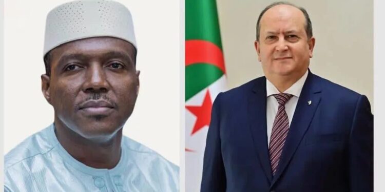 Alger invite le Premier ministre malien à une visite de travail