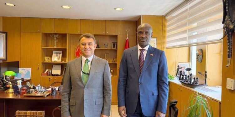 Diplomatie : l’Ambassadeur du Tchad en Türkiye reçu par le nouveau Directeur général de l’Afrique de l’Ouest et du Centre pour dynamiser la coopération bilatérale