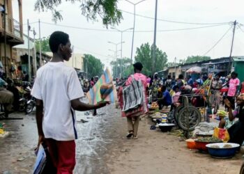 N’Djaména : Voies publiques, pourquoi l’interdiction d’occuper les routes peine-t-elle à être respectée ?