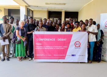 Tchad : Éducation aux médias, le Réseau Bon Buzz sensibilise la jeunesse de Toukra face aux dérives du numérique